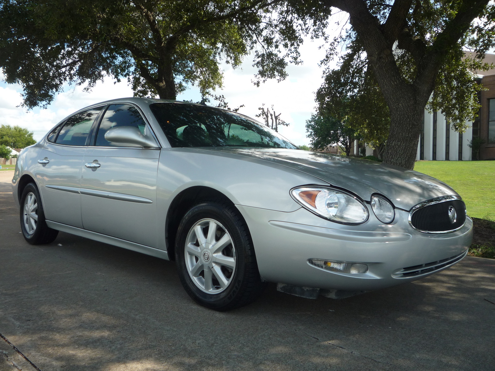 2005 Buick Lacrosse - Exterior Pictures - Cargurus