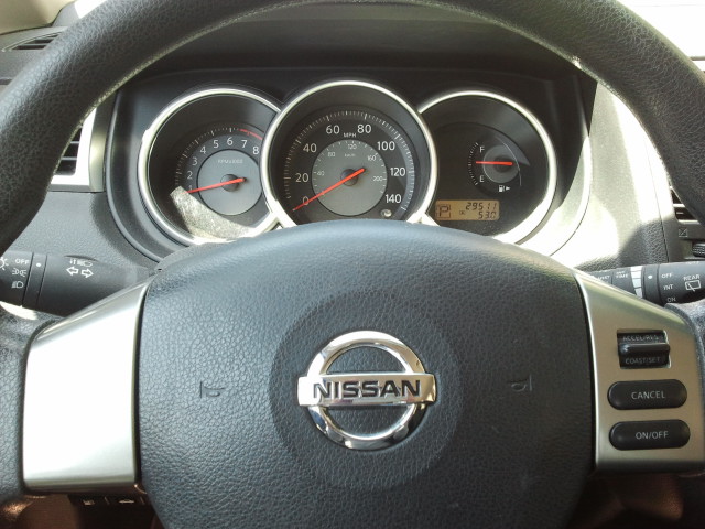 2009 Nissan versa crash rating