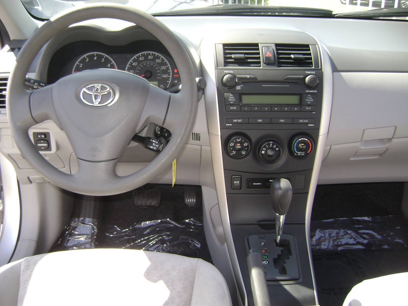 2009 Toyota corolla le invoice price