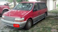 1993 Plymouth Voyager Overview 1993 Plymouth Voyager Overview