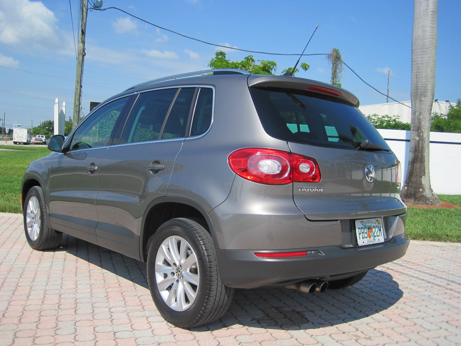 2009 Volkswagen Tiguan - Pictures - CarGurus