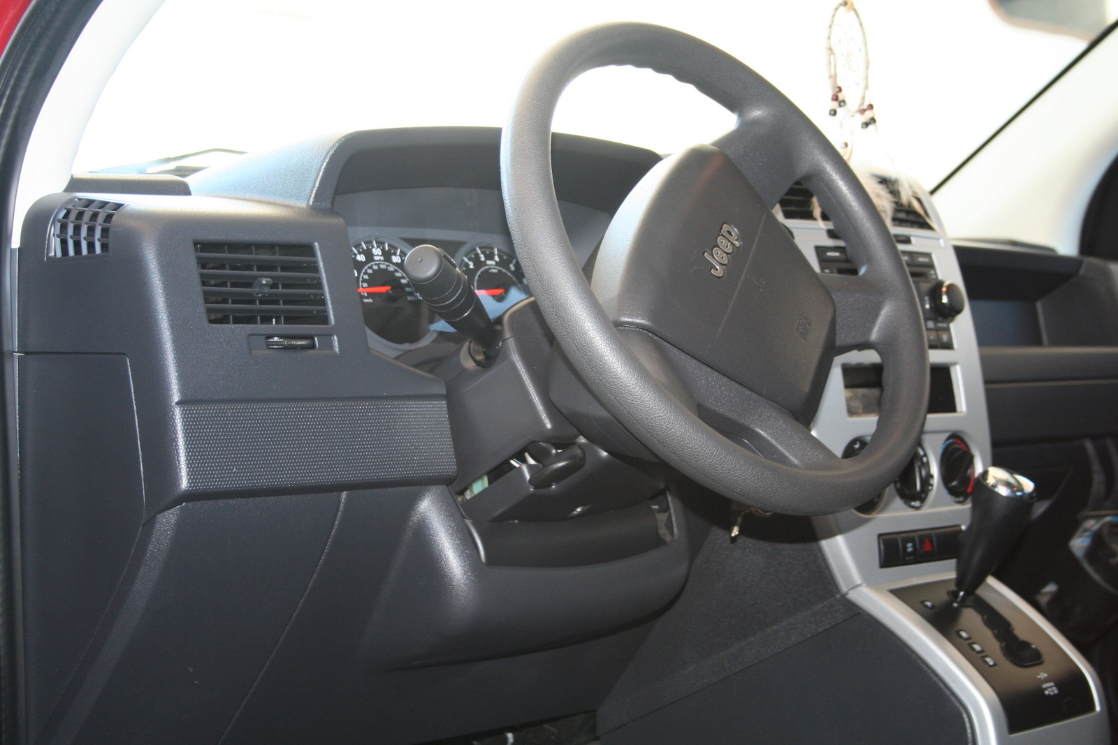 2008 Jeep Compass Interior Pictures CarGurus