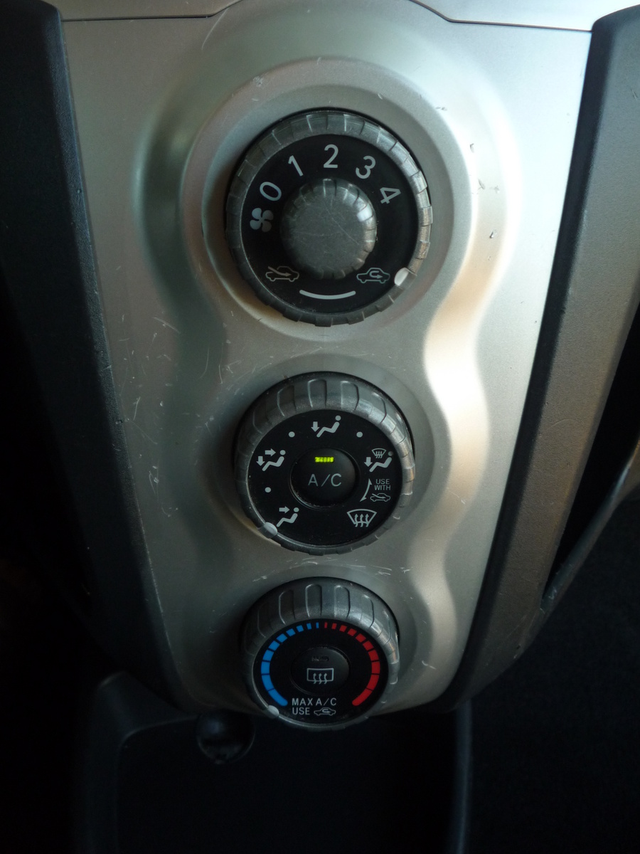 2008 Toyota Yaris