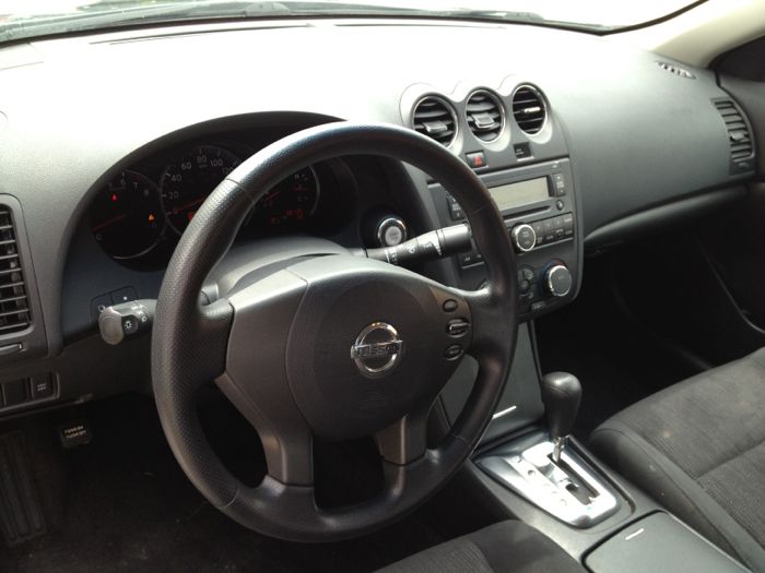 2010 Nissan altima interior dimensions #9