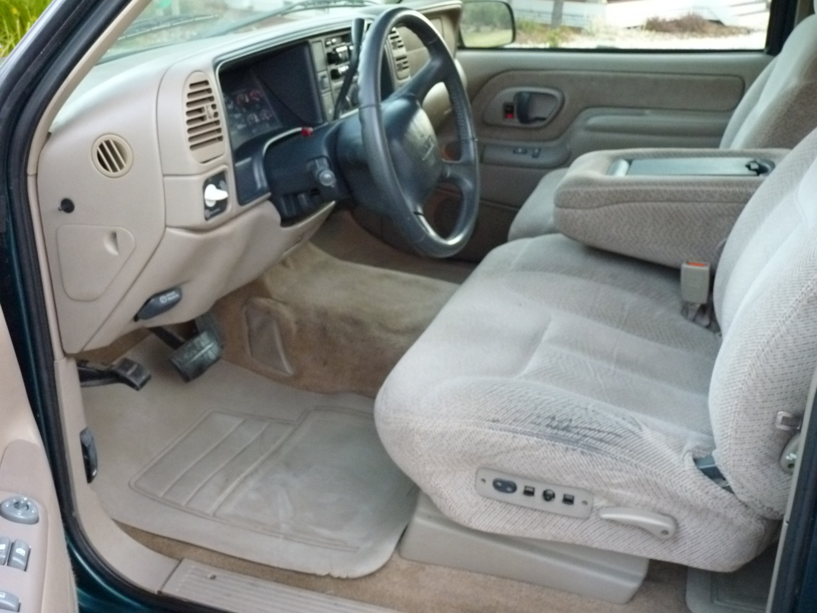 1998 c1500 interior doors armrest