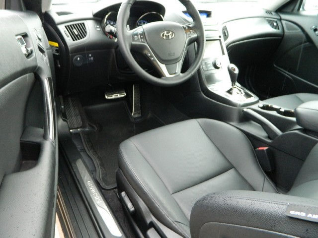 2011 Hyundai Genesis Coupe