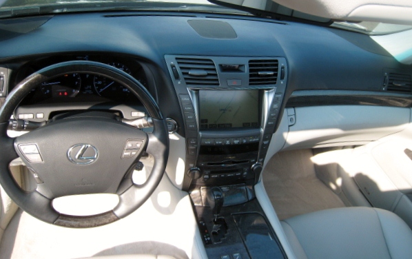 2009 Lexus LS 460