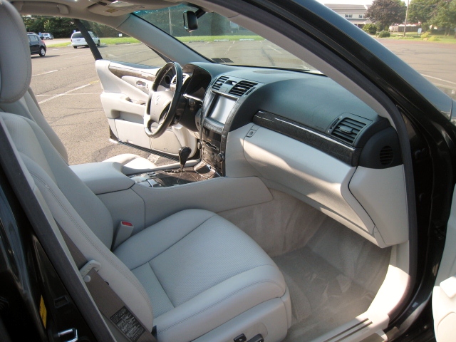 2009 Lexus LS 460