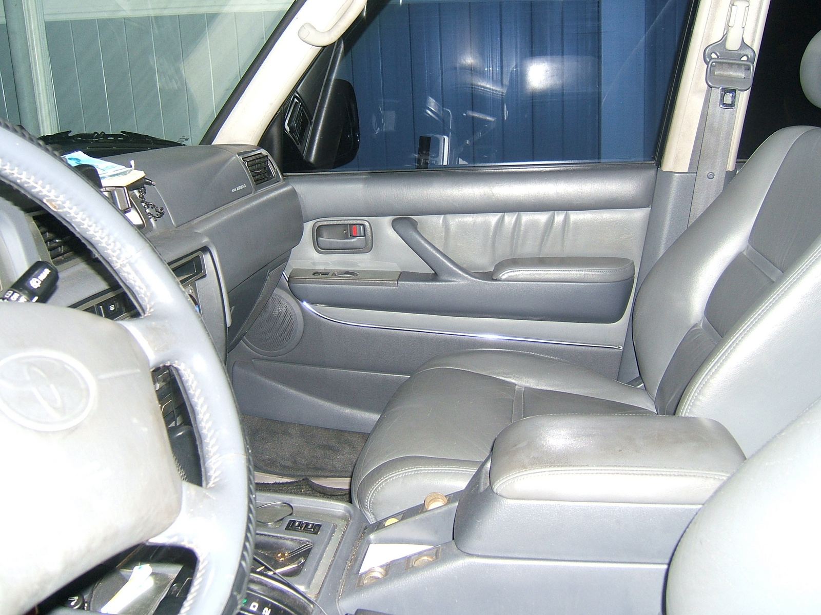 1997 toyota land cruiser interior #7