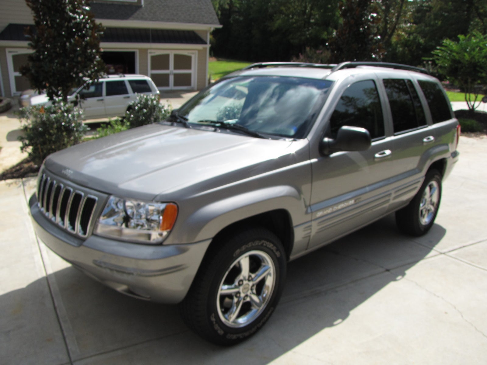 Picture of 2002 Jeep Grand Cherokee Limited 4WD, exterior