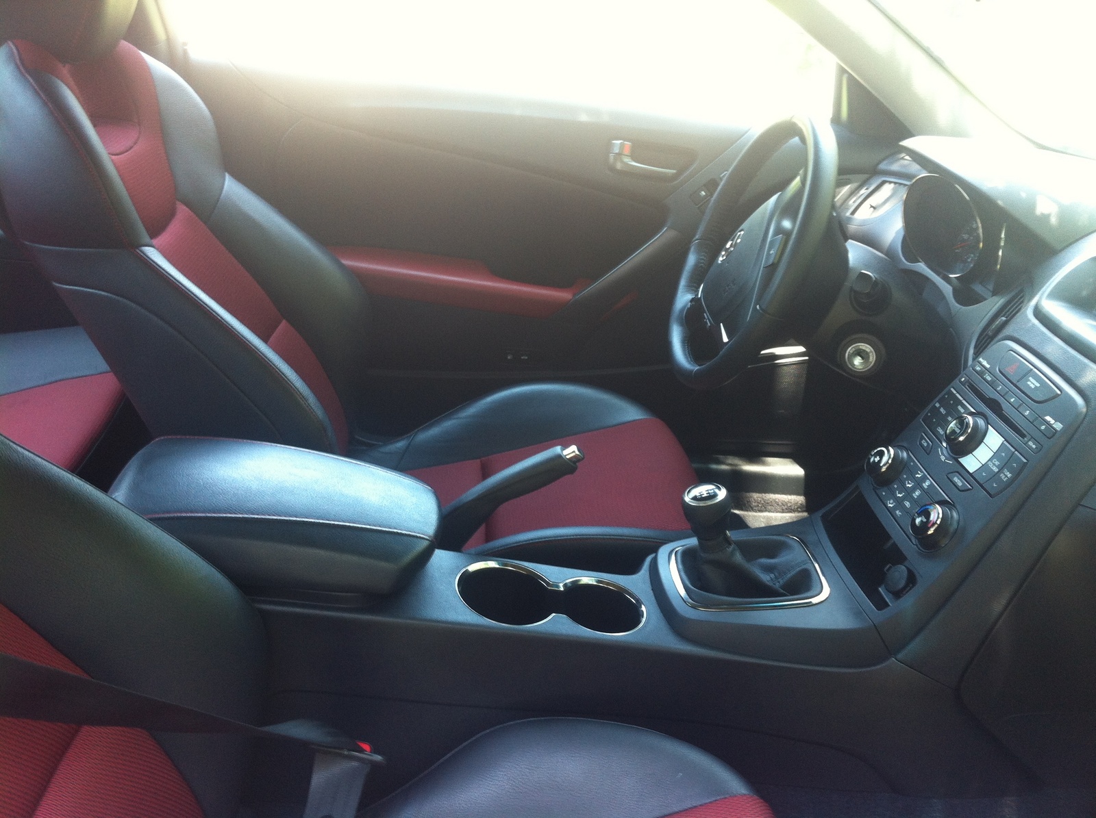 2011 Hyundai Genesis Coupe
