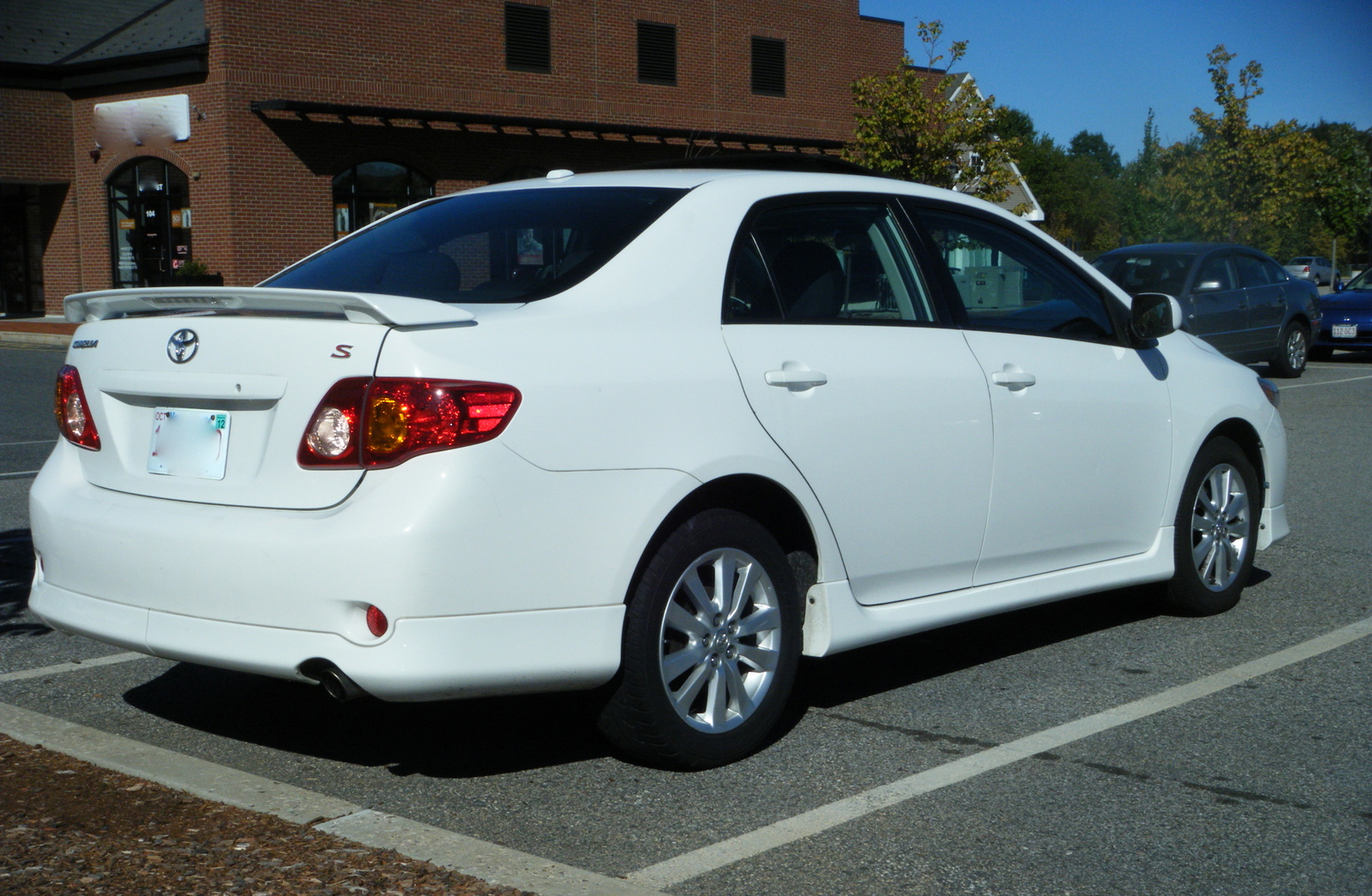 2009 Toyota corolla xle specs