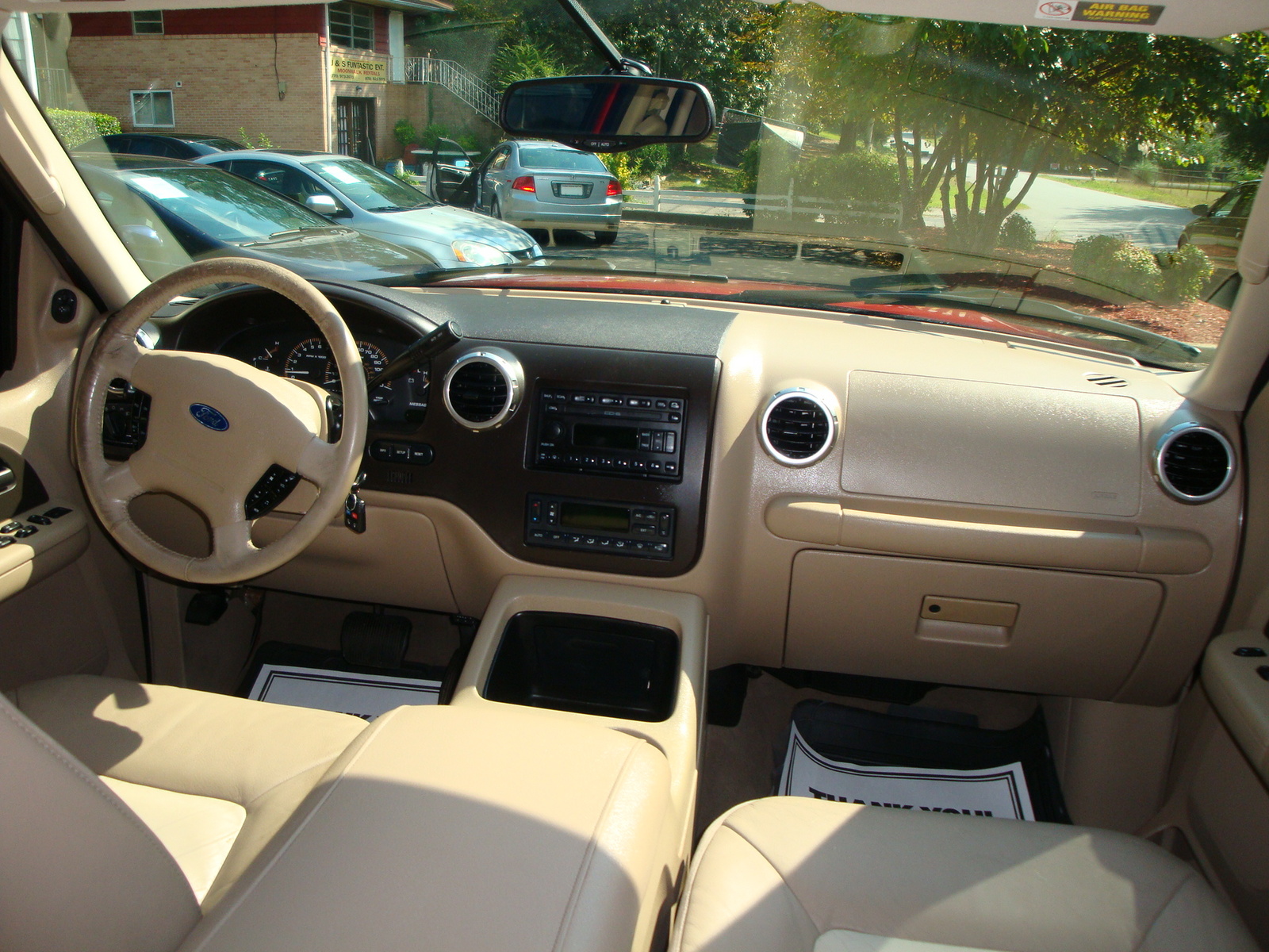 2003 expedition interior doors handle removal