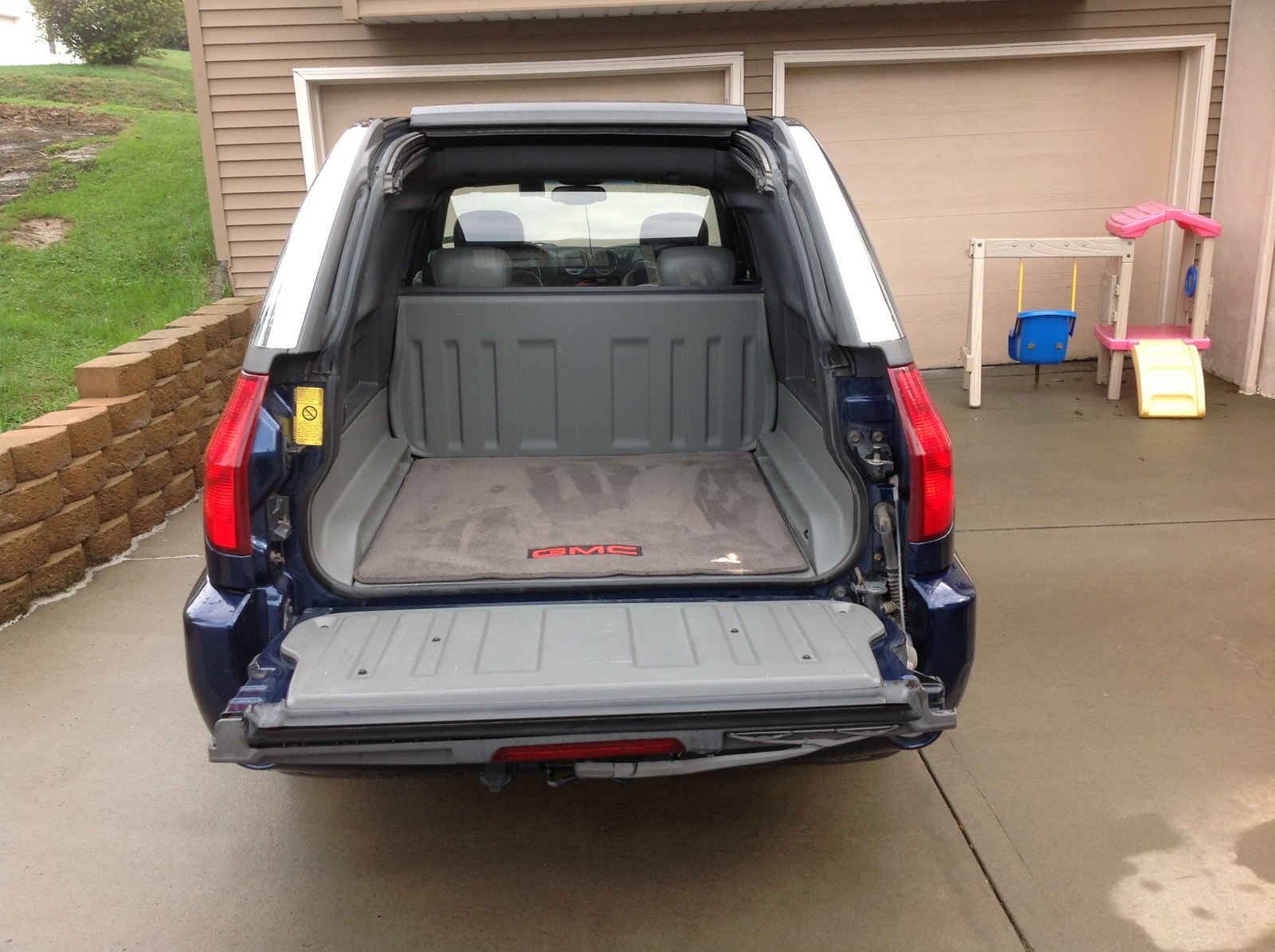 2004 Gmc envoy radio removal #3