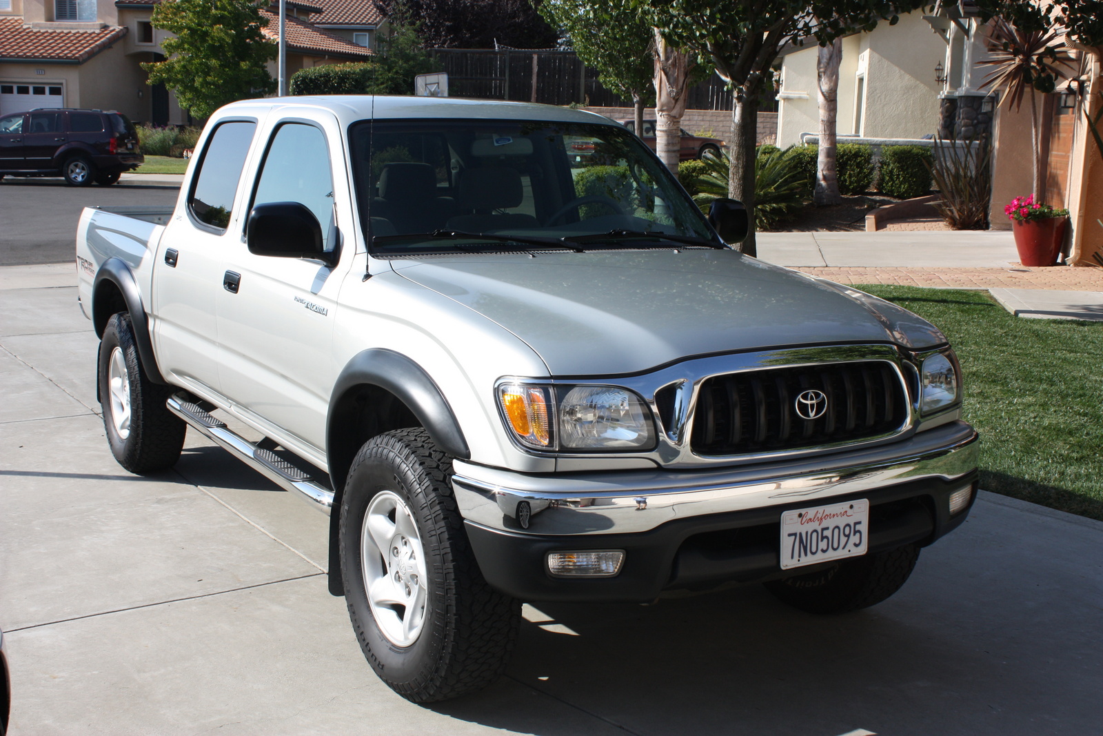 2004 toyota tacoma crew cab specs #2