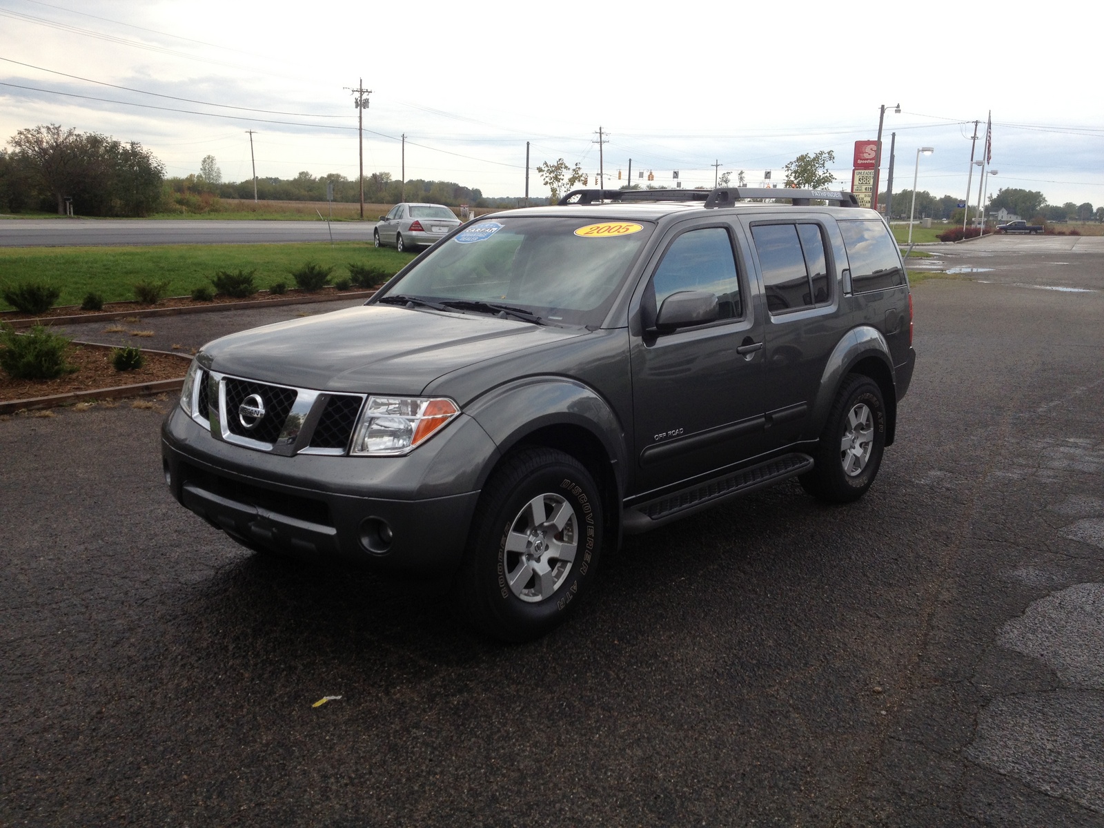 2005 Nissan pathfinder xe 4wd #2