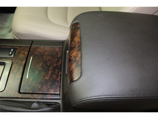 2011 Toyota Land Cruiser