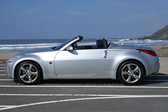 2004 Nissan 350z enthusiast roadster #9