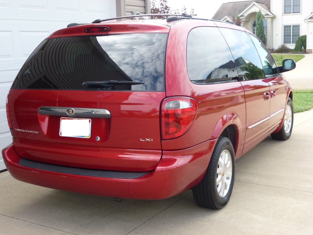 1996 Chrysler town and country lxi specs #5