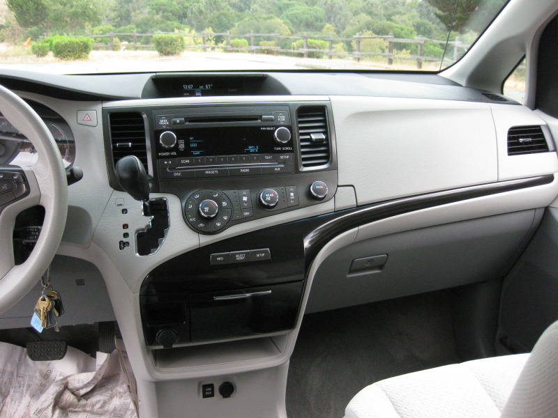 2011 Toyota Sienna