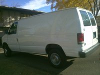 2004 Ford E-150 Overview 2004 Ford E-150 Overview