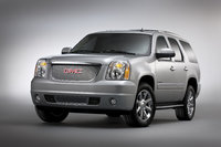 2013 GMC Yukon Overview 2013 GMC Yukon Overview