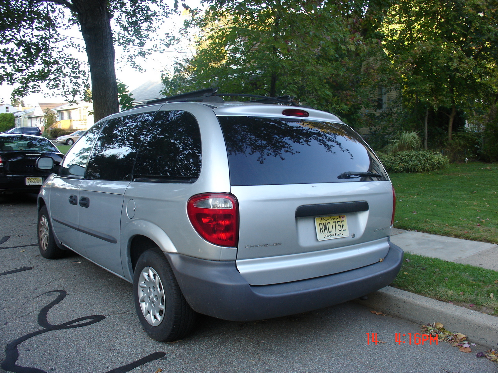2002 Chrysler voyager lx reviews #3