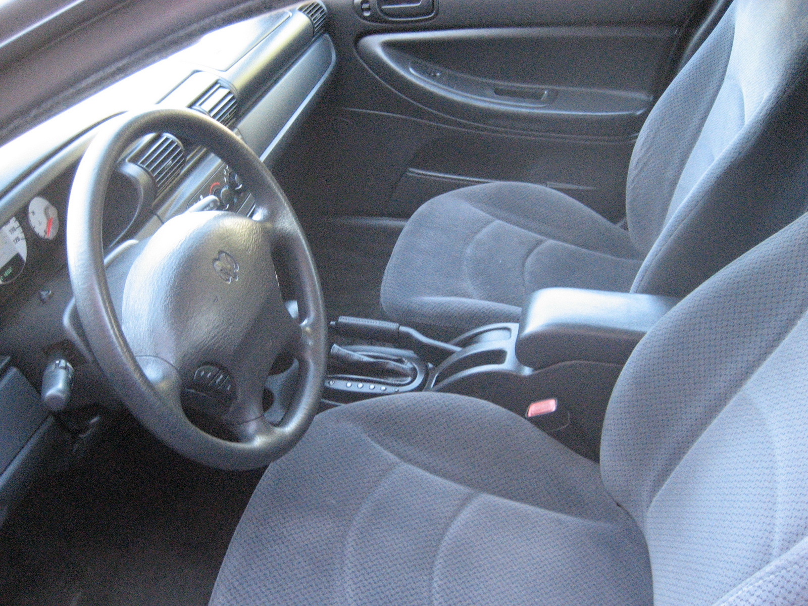 2004 Dodge Stratus - Pictures - Cargurus