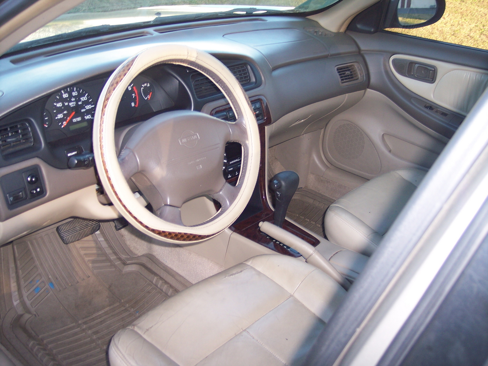 2000 Nissan altima interior trim #9