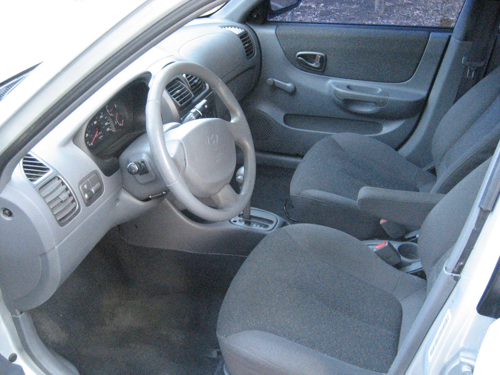 2001 hyundai accent