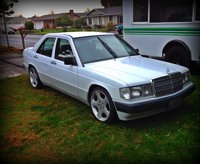 1989 Mercedes-Benz 190-Class Overview 1989 Mercedes-Benz 190-Class Overview