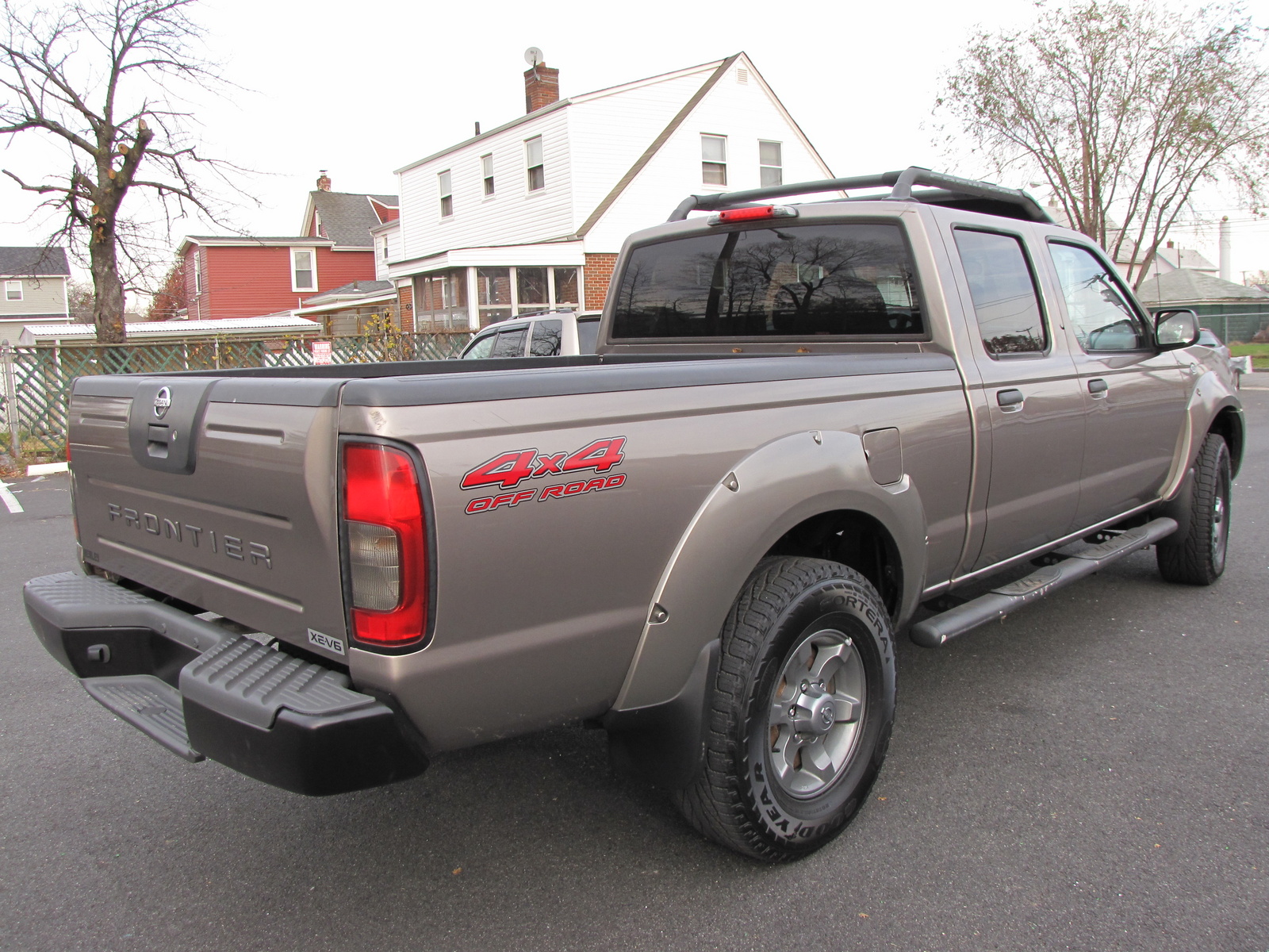2003 Nissan frontier xe specs
