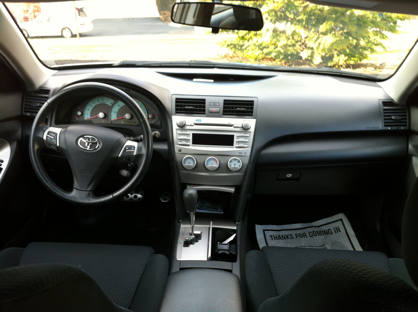 2010 Toyota camry hybrid resale value