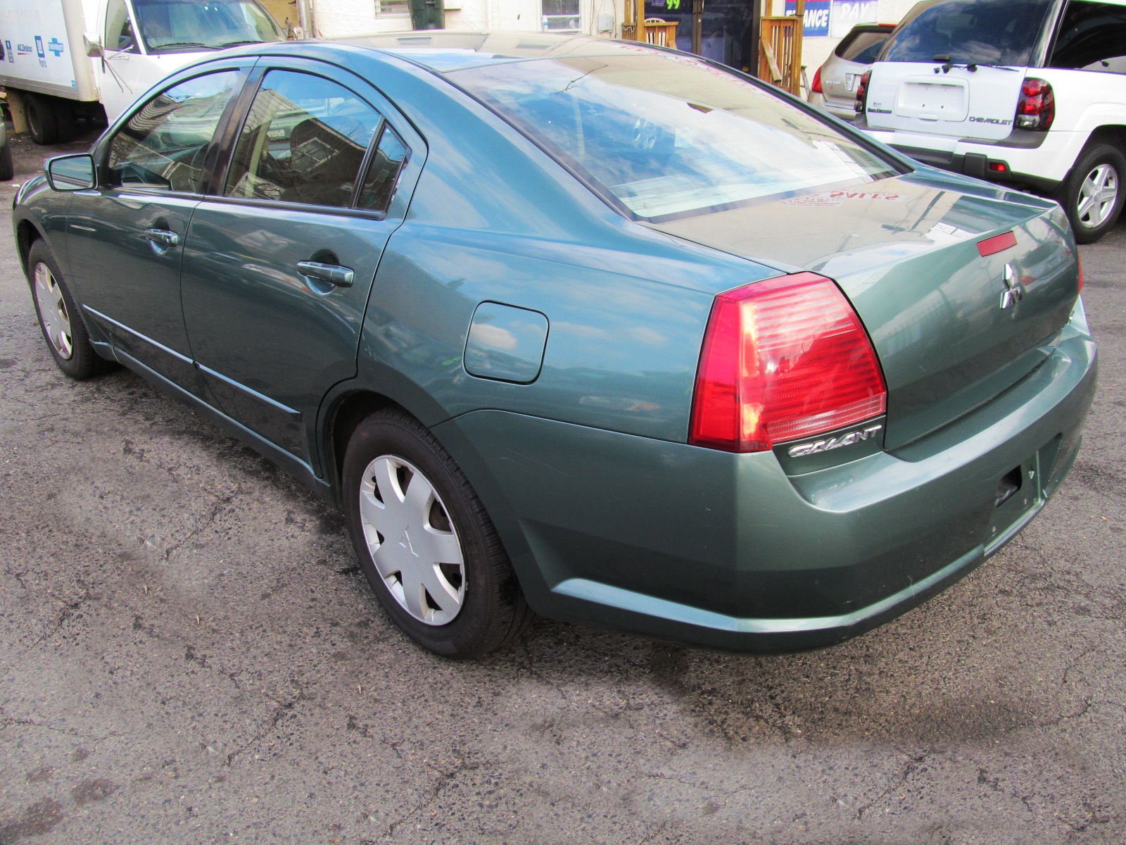 2004 Mitsubishi Galant