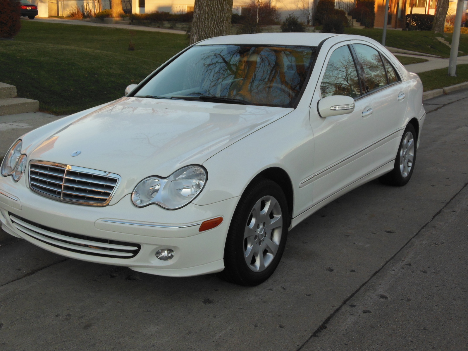 2005 Mercedes benz c class brochure #5