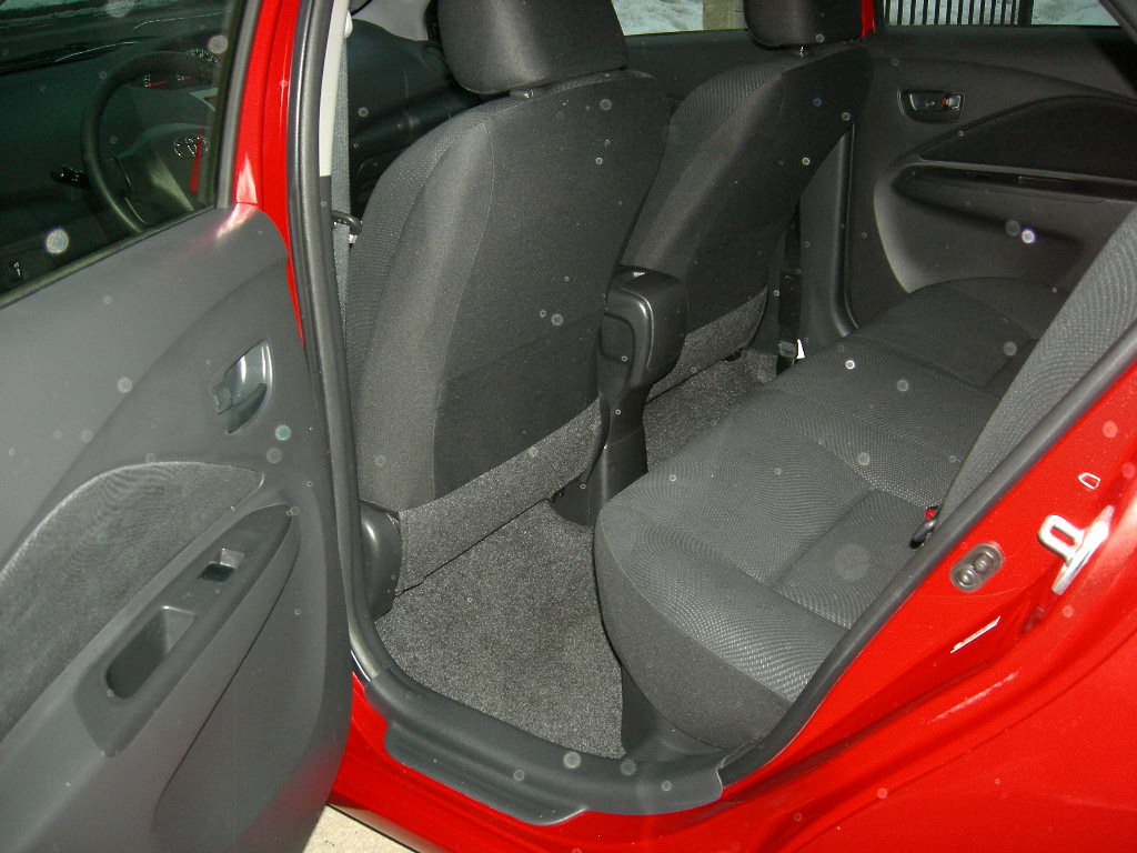 2012 Toyota Yaris