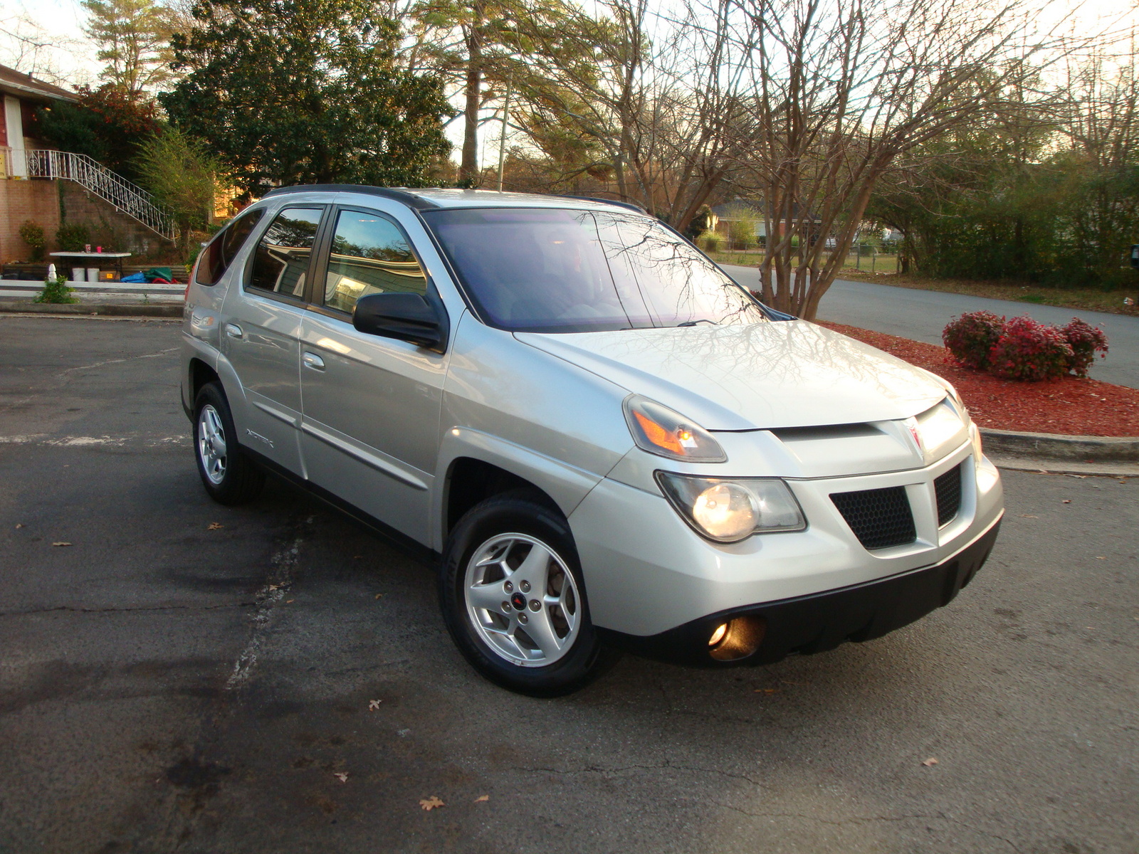 2005 Pontiac Aztek