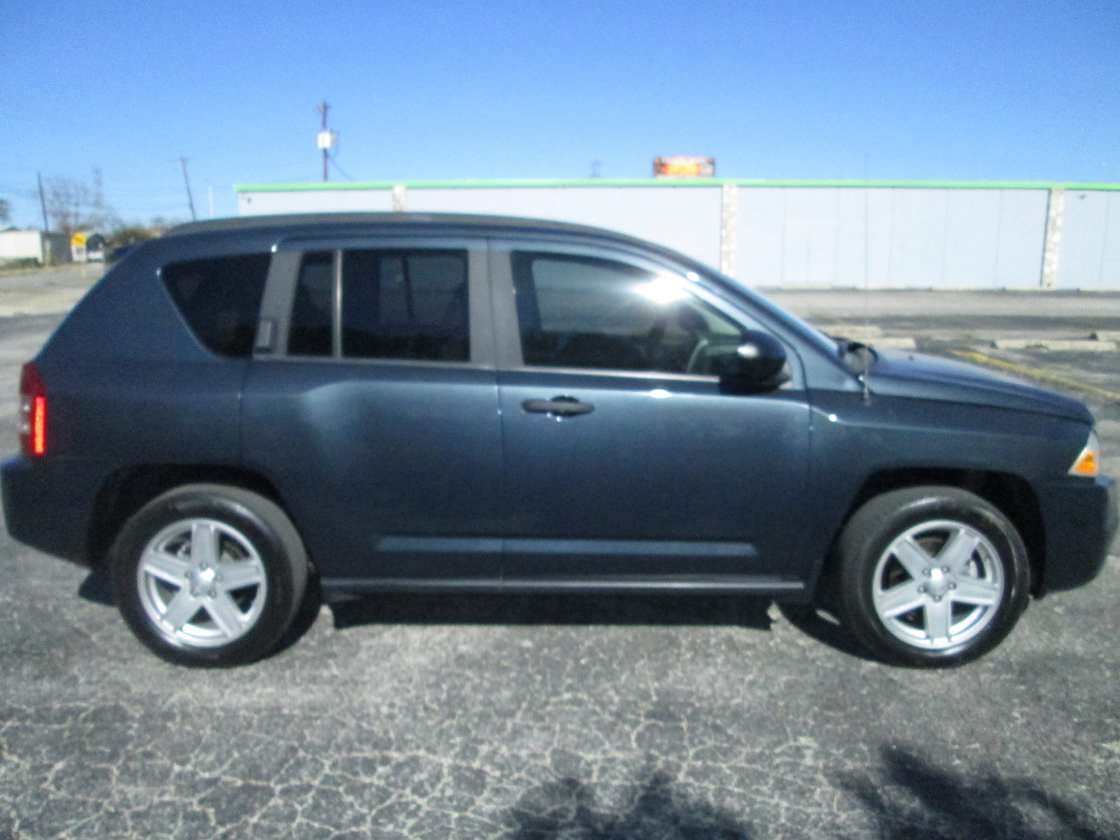 Rate 2007 jeep compass