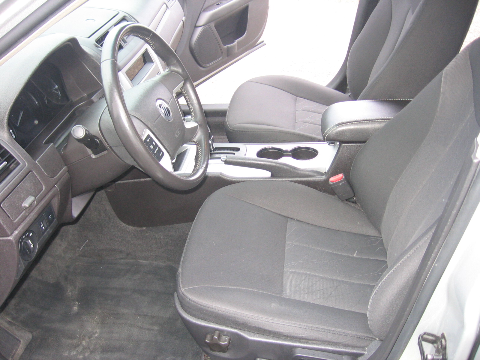 2010 Mercury Milan
