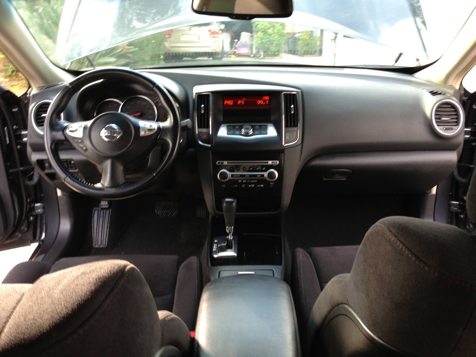 2010 Nissan maxima interior dimensions #1