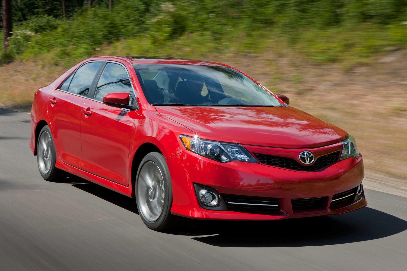 rate the 2013 toyota camry #7