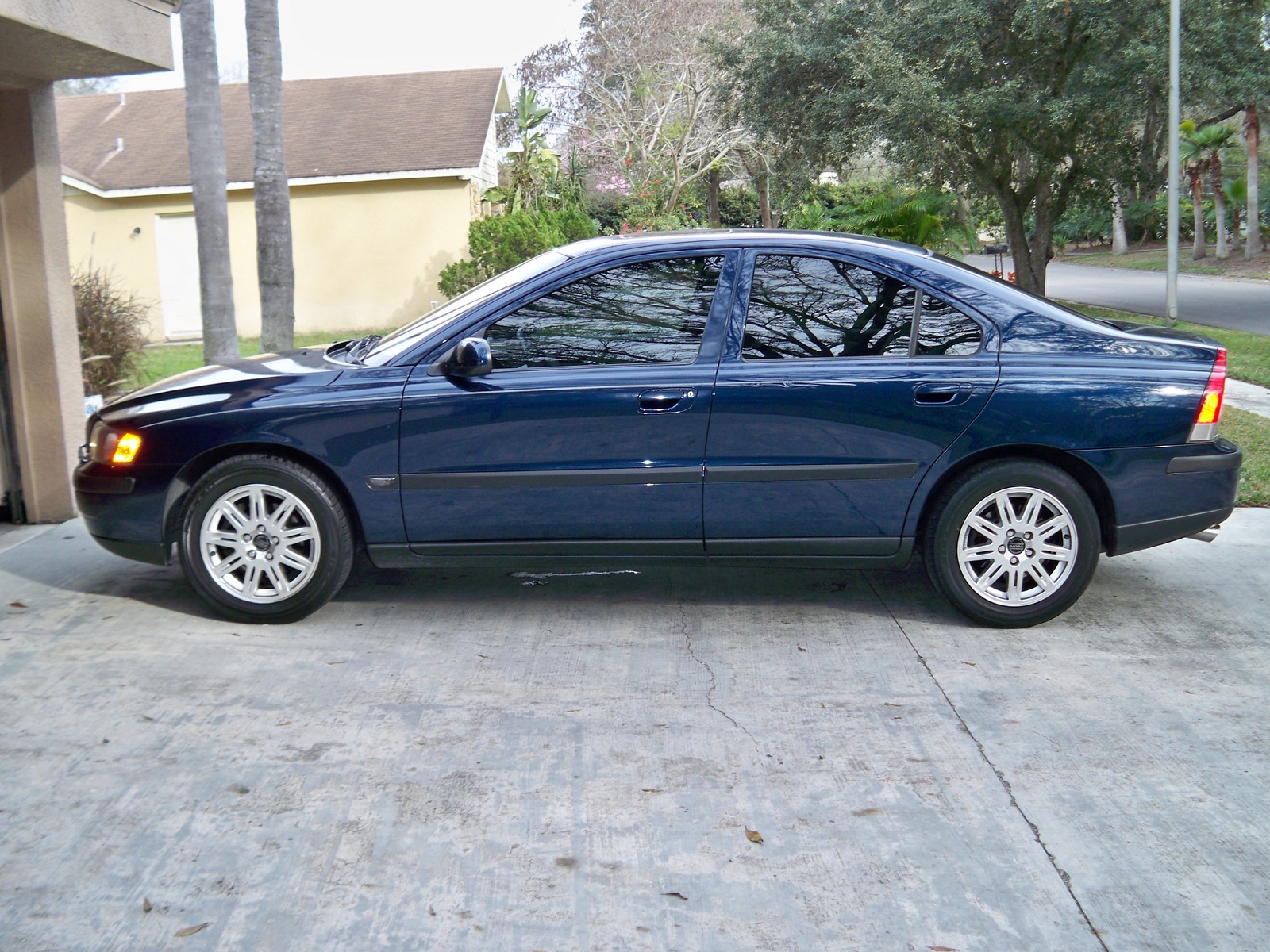 2003 Volvo S40 2 4 T5 Related Infomation Specifications