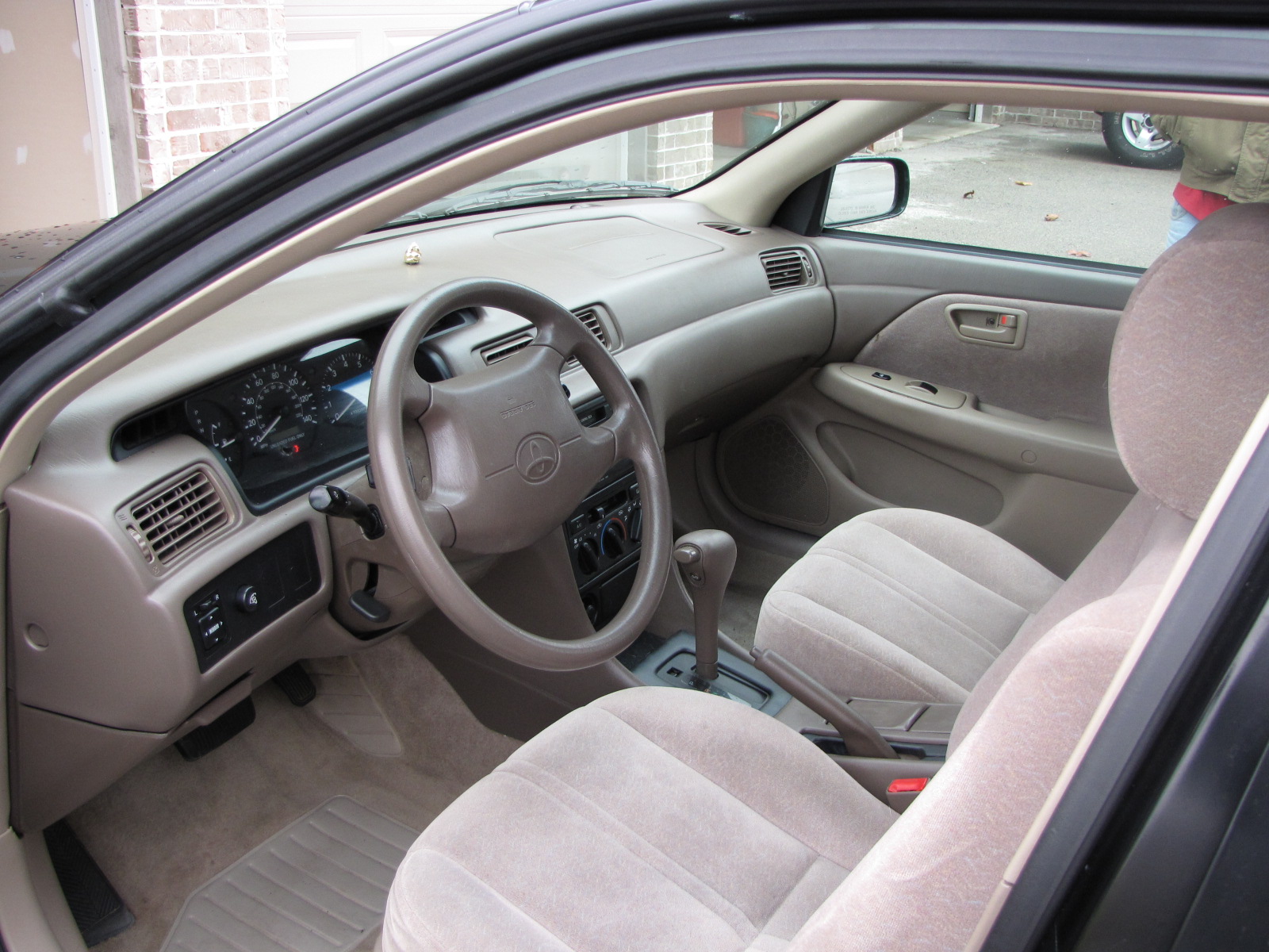 1999 camry gray interior doors