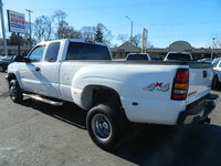 2004 Chevrolet Silverado 3500 Overview 2004 Chevrolet Silverado 3500 Overview