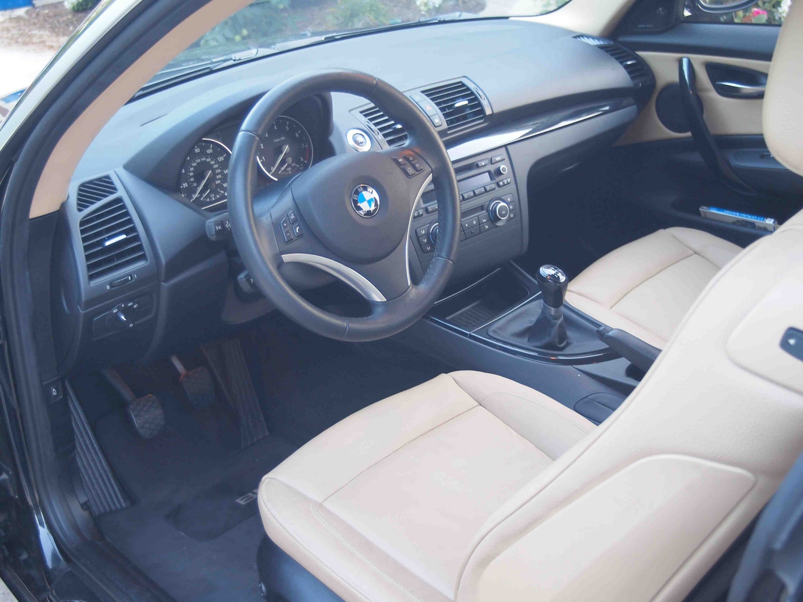 2011 BMW 1 Series