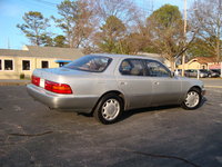 1993 Lexus LS 400 Overview 1993 Lexus LS 400 Overview