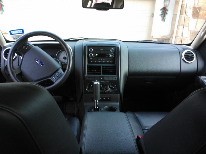 2010 Ford Explorer Sport Trac