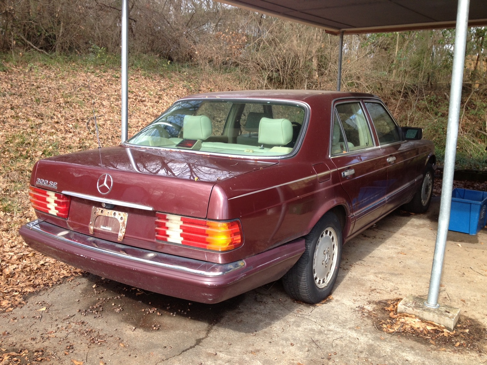 1990 Mercedes-Benz 300-Class