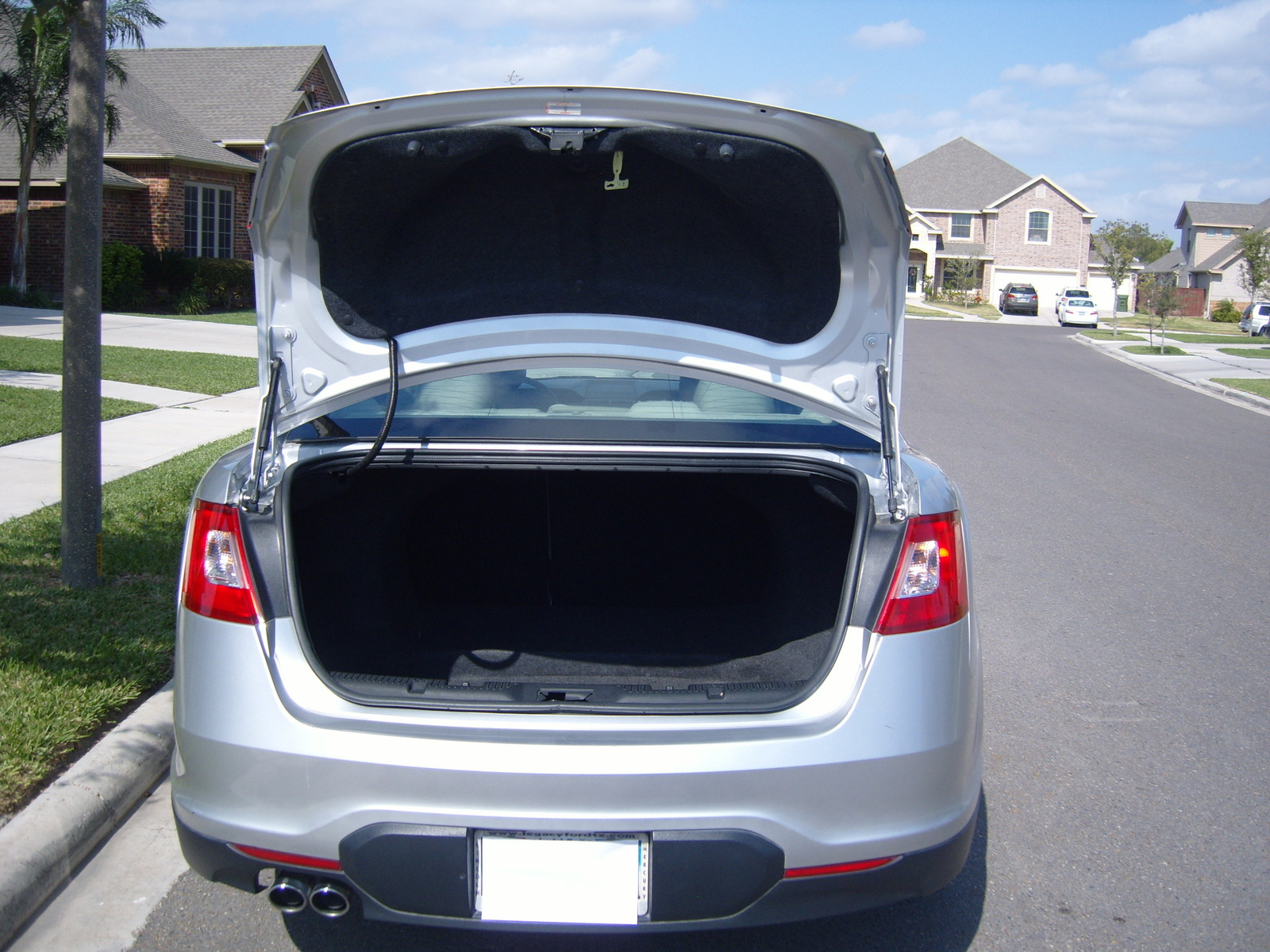 2010 Ford Taurus