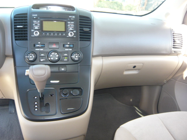 2010 Kia Sedona